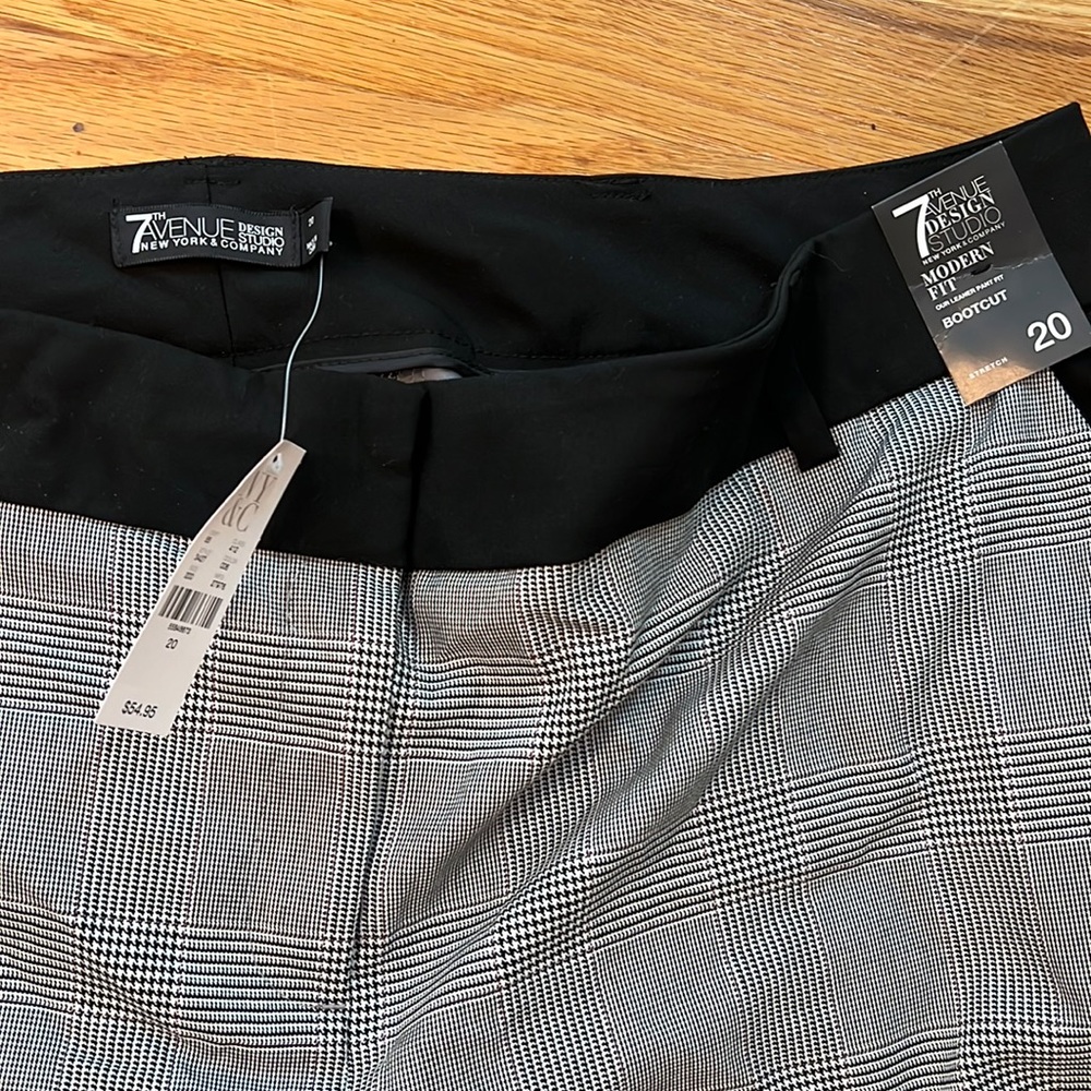 New with tags New York and company dress pants
